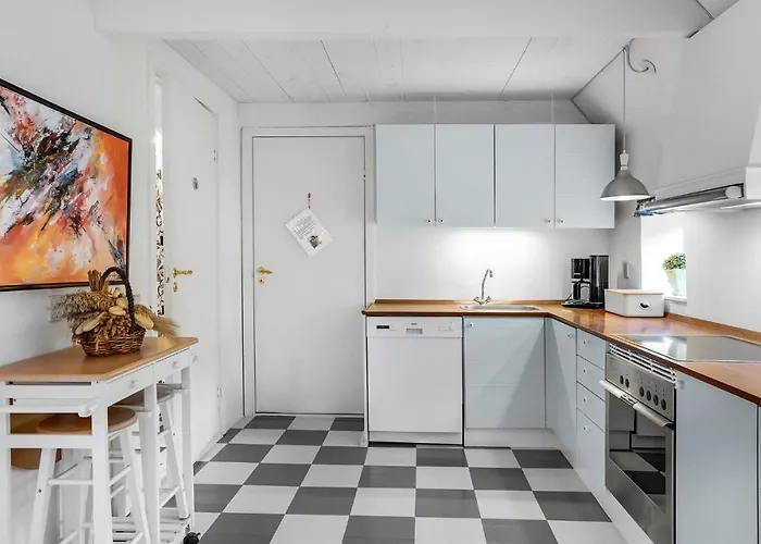 One-bedroom In Apartment